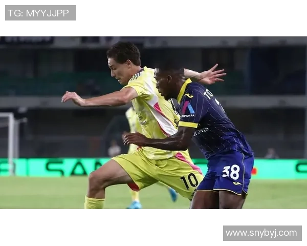 友谊赛精彩对决尤文图斯与巴黎圣日耳曼战成平局红牌事件引发全场热议