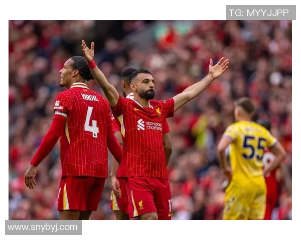 英超激战利物浦主场大胜波尔图乌龙球引发全场狂欢