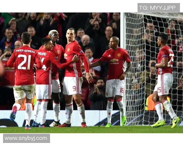 国王杯决赛曼联完胜曼城三球夺冠绝杀瞬间点燃全场激情