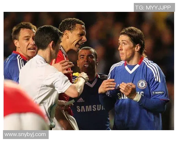 世界杯焦点战那不勒斯与波尔图平局红牌事件引发全场热议